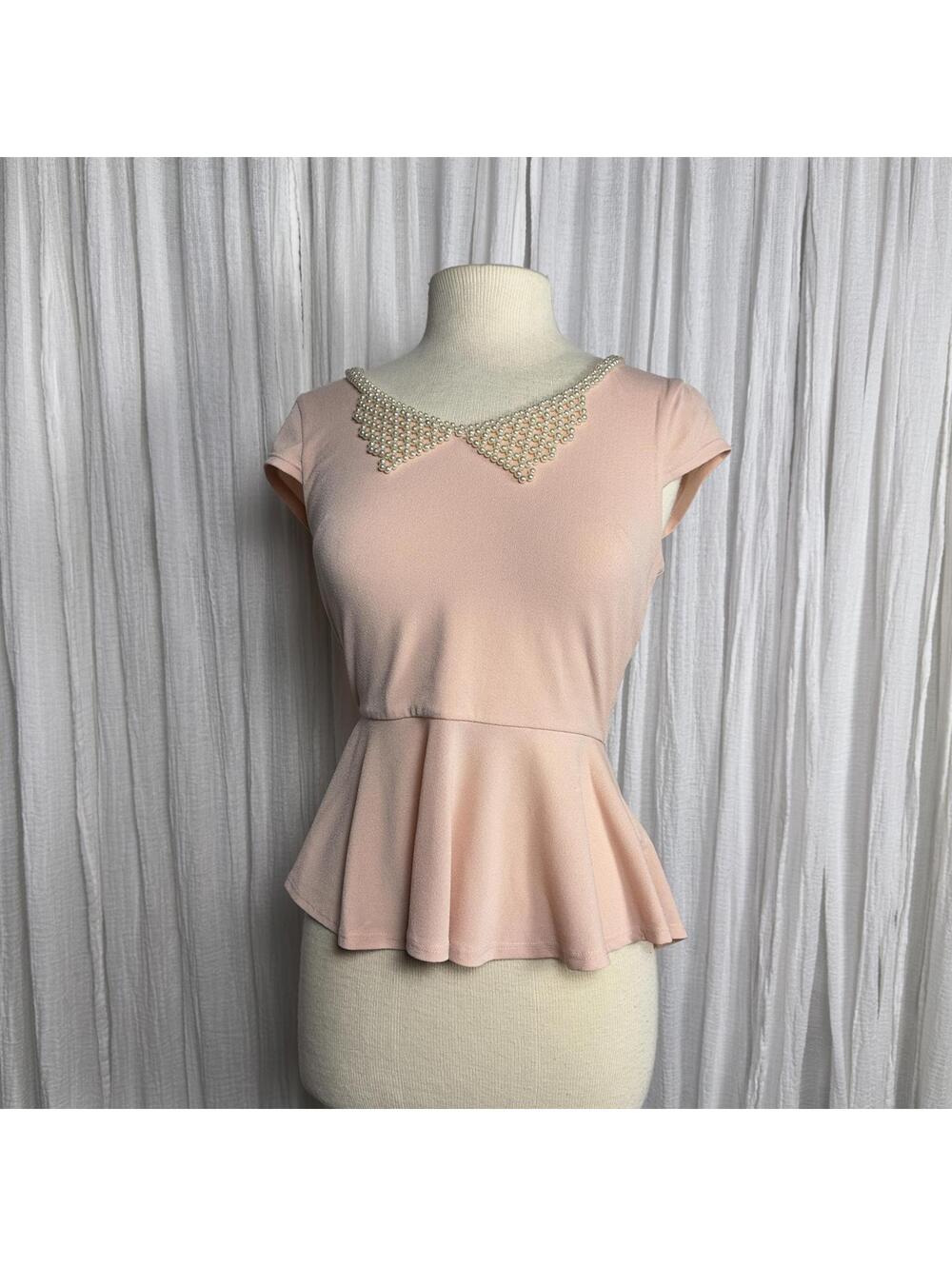 Vintage Coquette Preppy Peach Peplum Top with Pearl Collar (S)